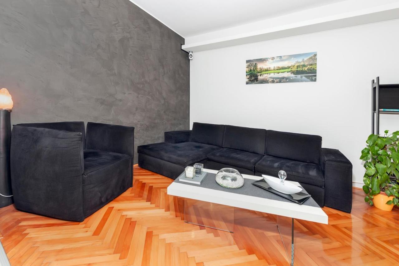 רוביני Apartment Cave מראה חיצוני תמונה
